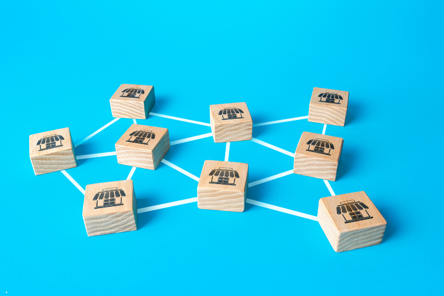 Franquias para investir em 2025: negócios promissores para empreender com segurança